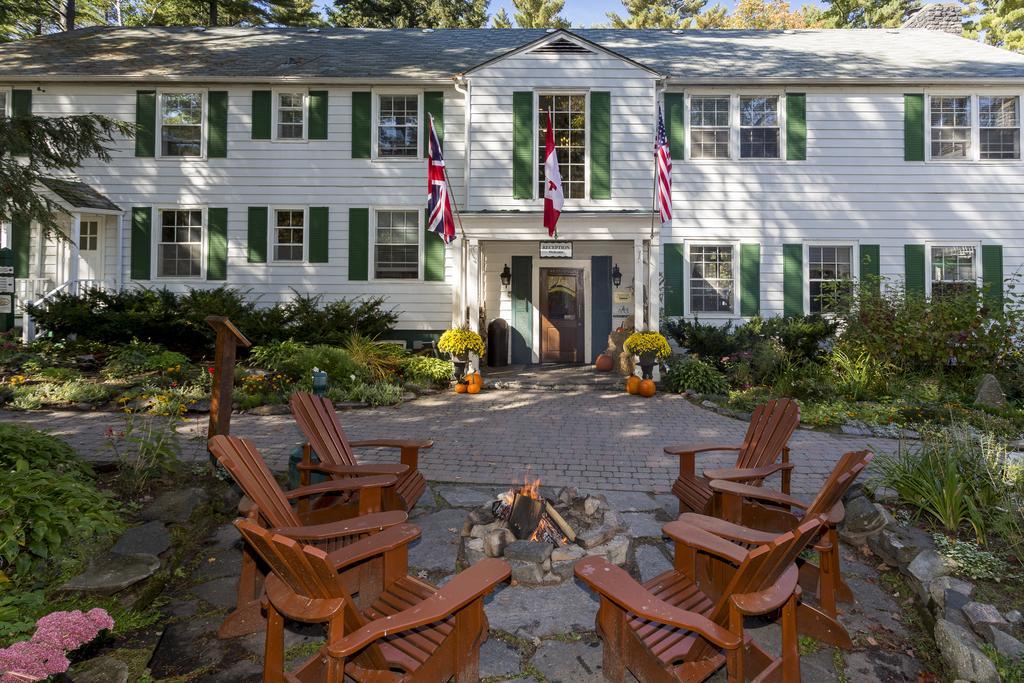 Sherwood Inn Port Carling Exterior photo