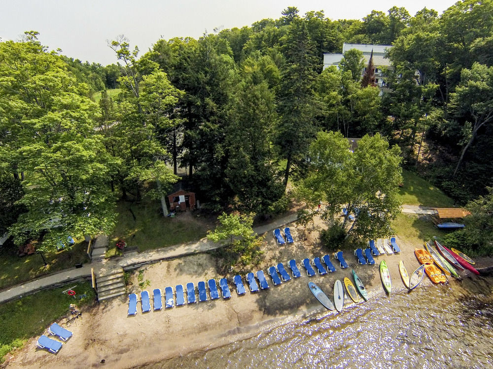 Sherwood Inn Port Carling Exterior photo