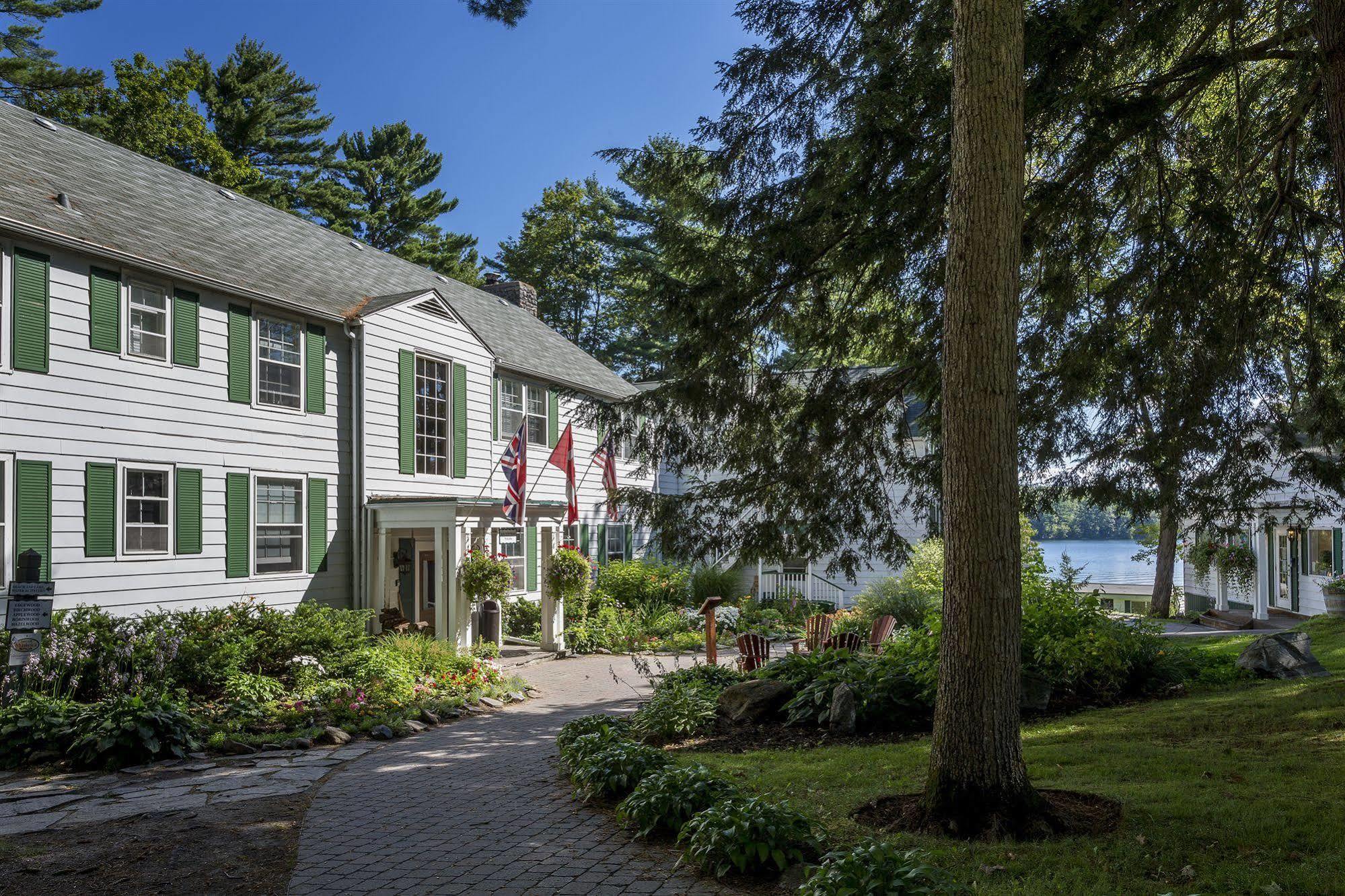 Sherwood Inn Port Carling Exterior photo